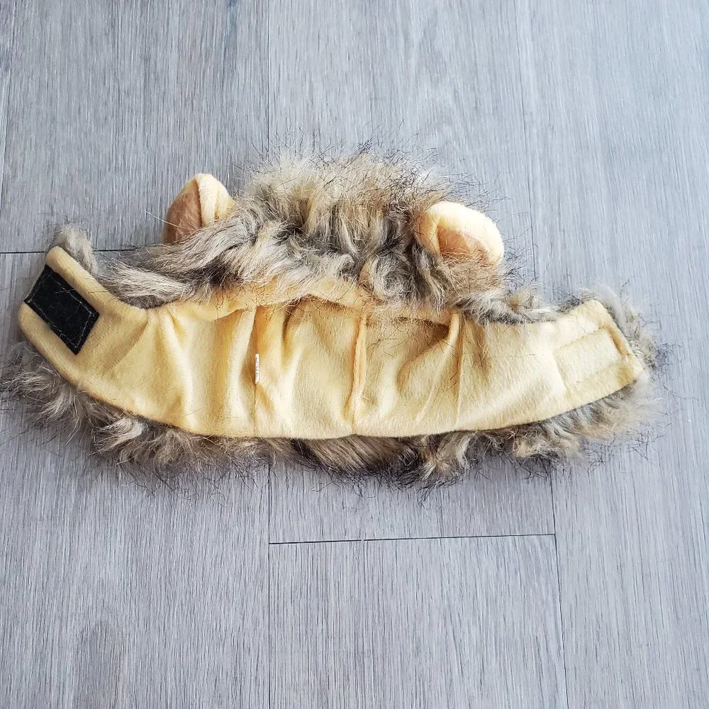 Lion Mane Costume for Cat with Velcro fastener